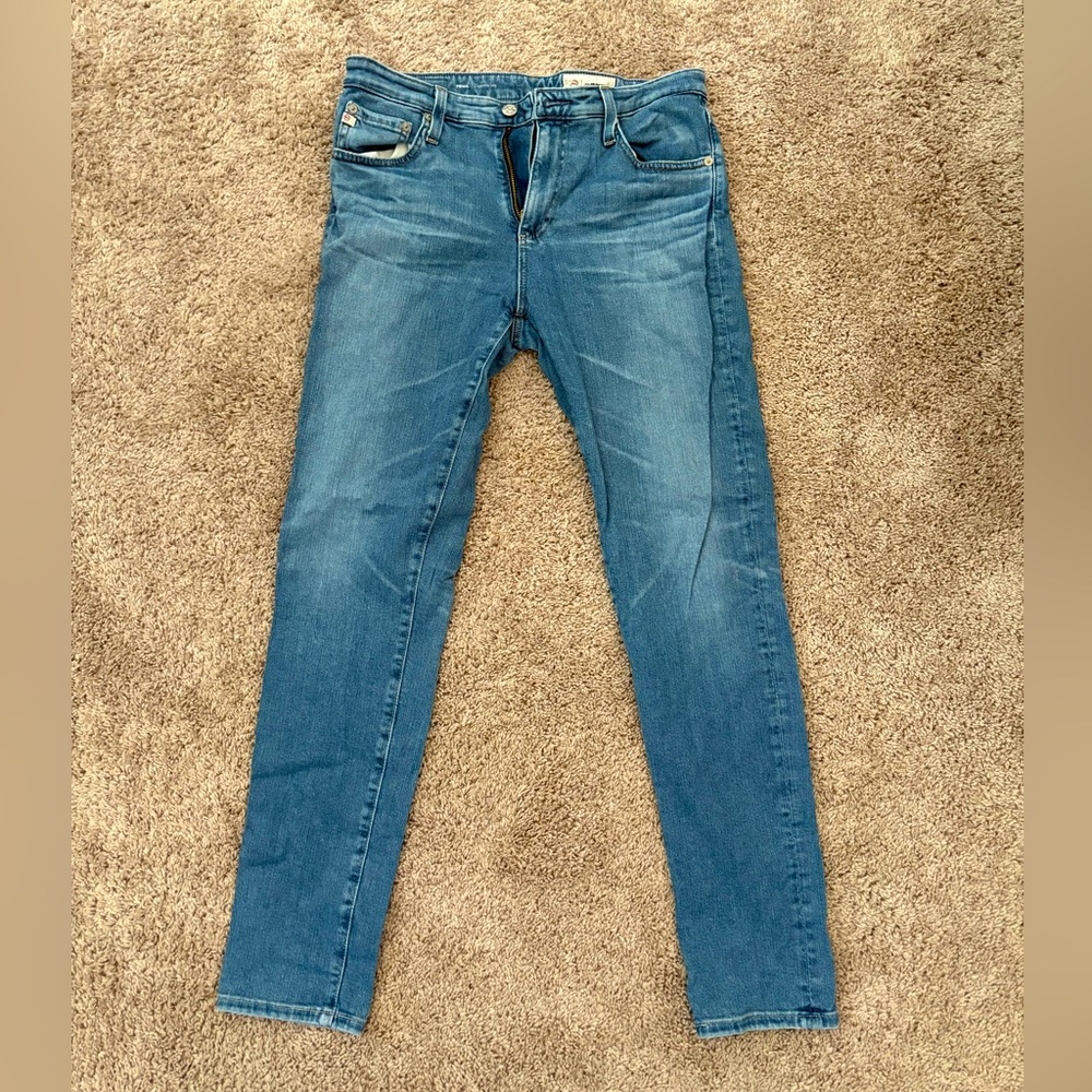AG Prima Cigarette Leg light wash jeans EUC 29R